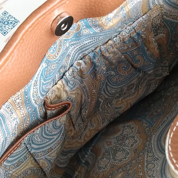 Maxx New York Woven Shoulder Bag with Matching Wristlet | Tan & Brown Vinyl Trim - Picture 4 of 15